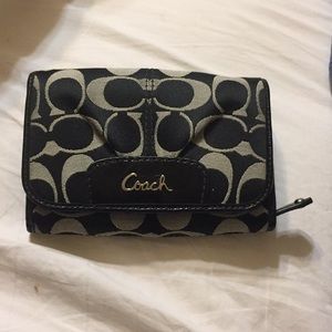 Coach wallet